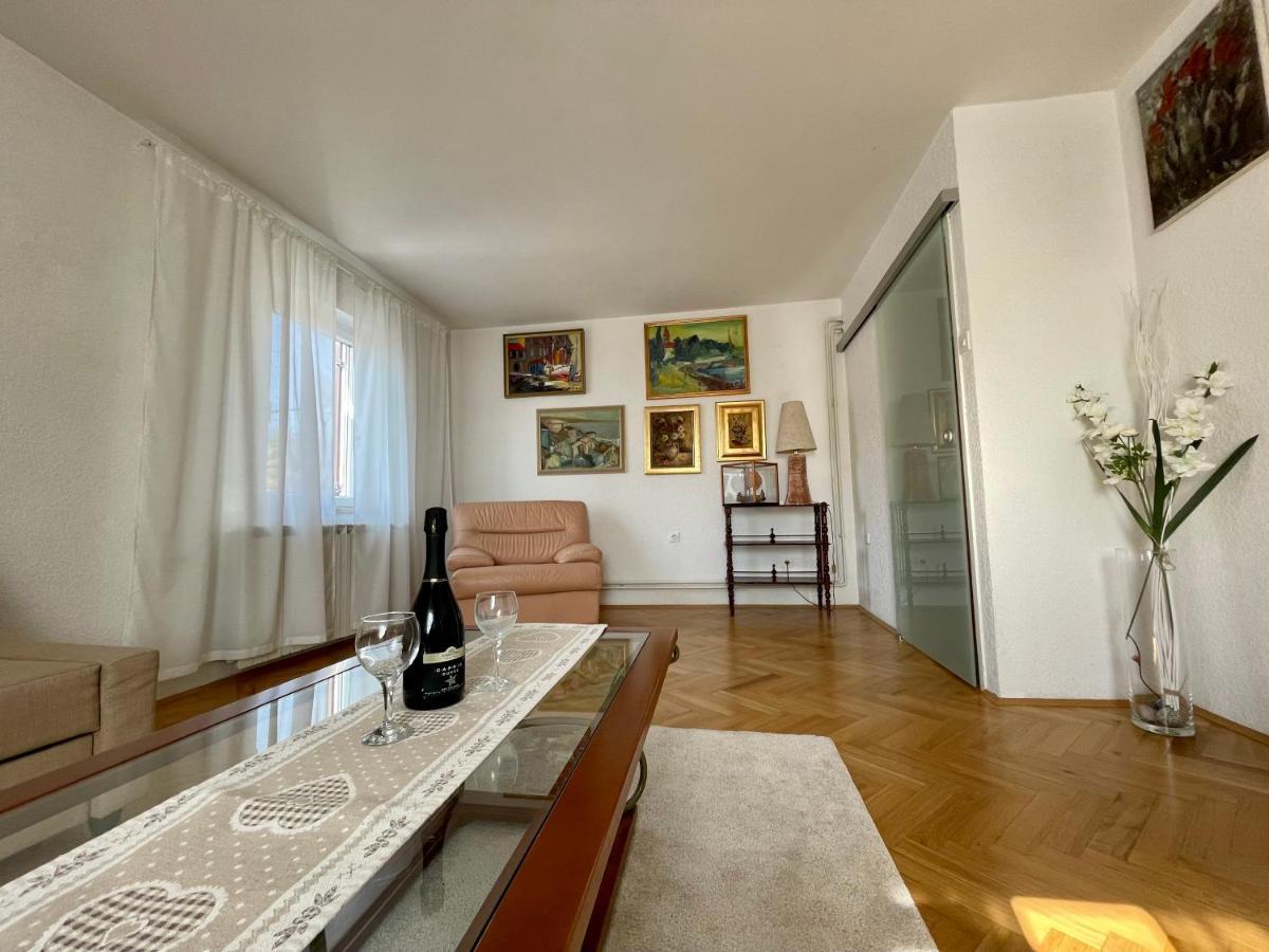 Apartments Matacin With Sea View أوباتيا المظهر الخارجي الصورة